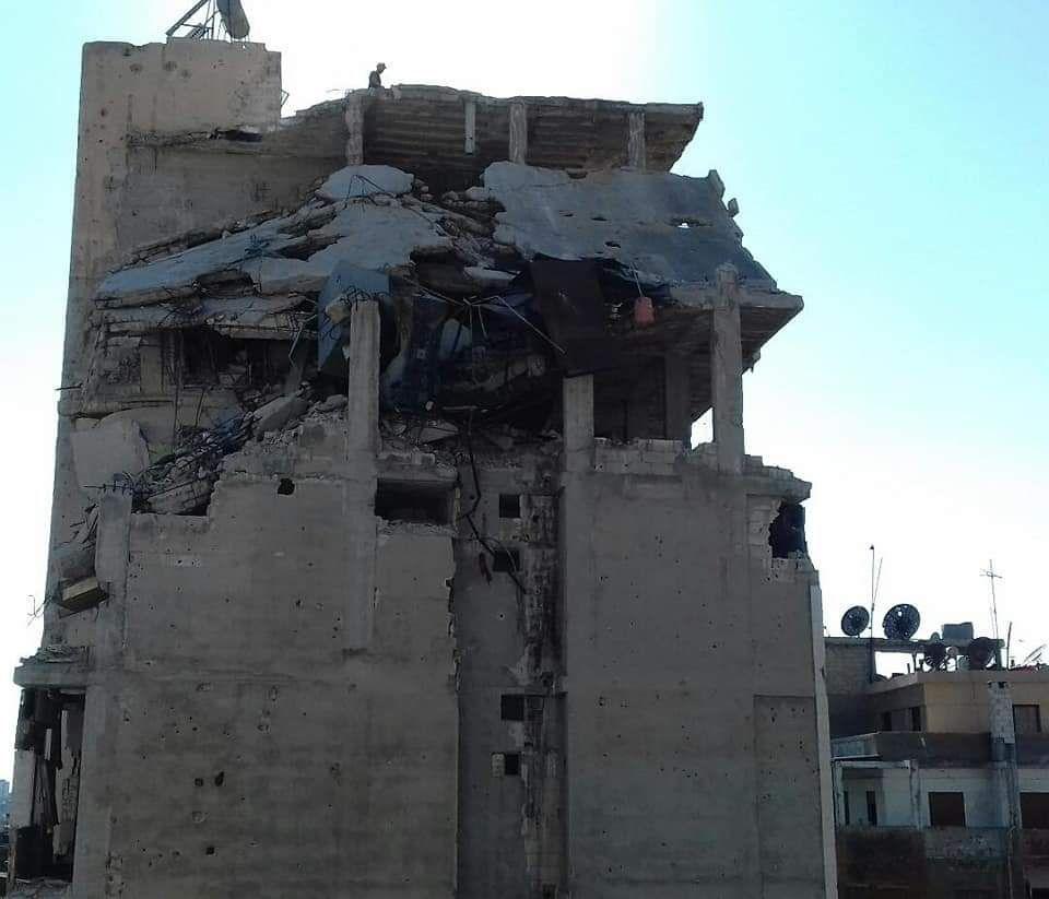 مجلس مدينة حمص يباشر إزالة الأبنية الآيلة للسقوط 