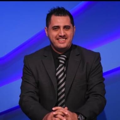 المدرب الوطني أحمد عزام
